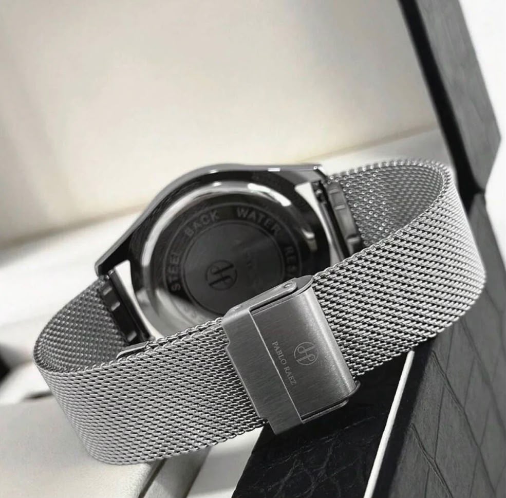 Pablo Raez Henry - Milanese Black
